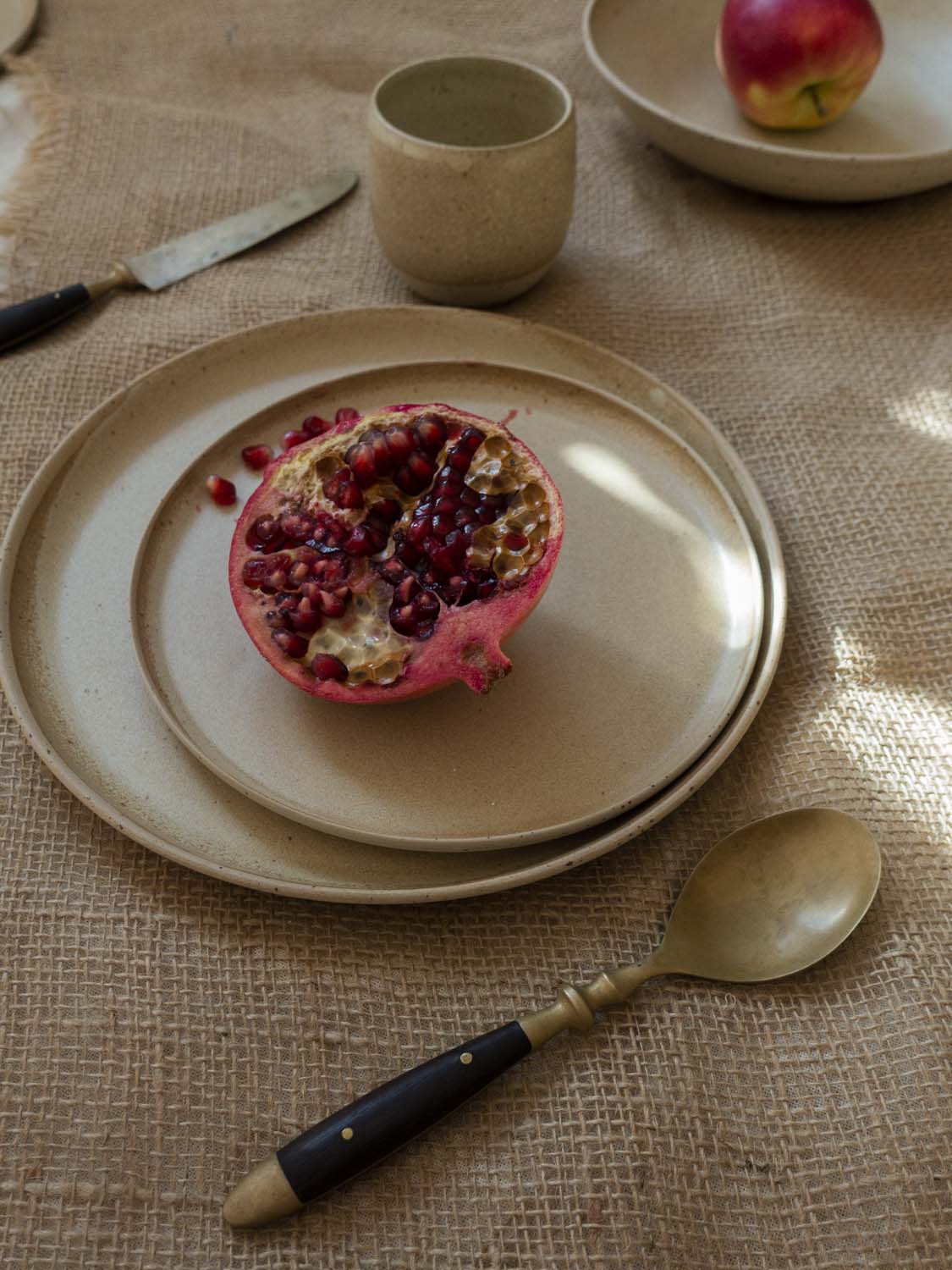 kolekcja desert talerze obiadowe, miski i kubki ceramiczne